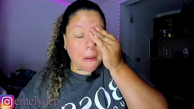 Snapshot of mariana_maze chatting on 09.14.25 mariana maze online show from 09.14.25