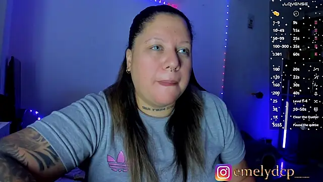 Snapshot of mariana_maze chatting on 03.31.26 mariana maze online show from 03.31.26