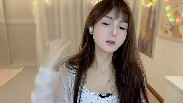 SHUIshui  online show from 02.17.25