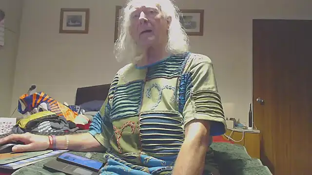 WaverlyKernow online show from 02.12.26