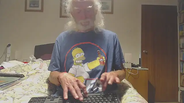 Snapshot of WaverlyKernow chatting on 06.03.26 WaverlyKernow online show from 06.03.26