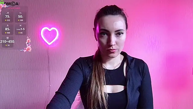 Snapshot of cute__angell chatting on 04.30.26 cute angell online show from 04.30.26