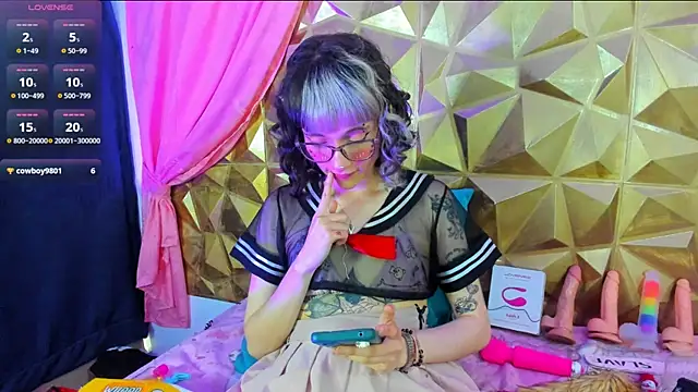 Snapshot of neeko_princes chatting on 03.20.25 neeko princes online show from 03.20.25
