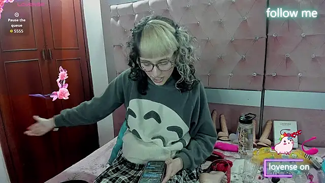 Snapshot of neeko_princes chatting on 01.09.26 neeko princes online show from 01.09.26