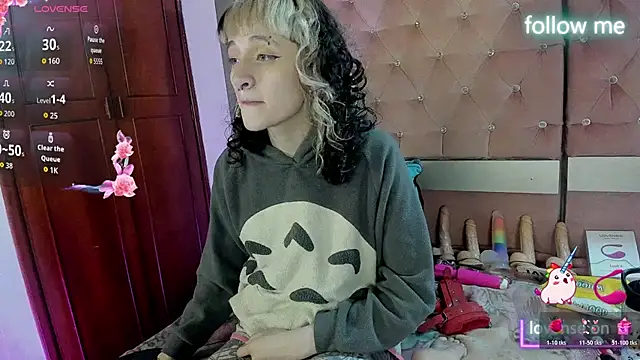 Snapshot of neeko_princes chatting on 02.25.26 neeko princes online show from 02.25.26