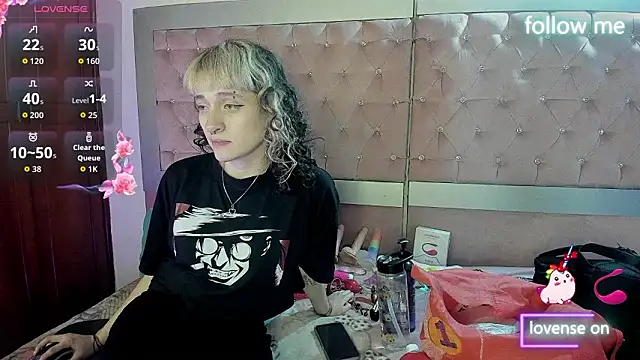 Snapshot of neeko_princes chatting on 03.05.26 neeko princes online show from 03.05.26