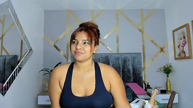 Snapshot of angelina_castroo chatting on 01.16.25 angelina castroo online show from 01.16.25