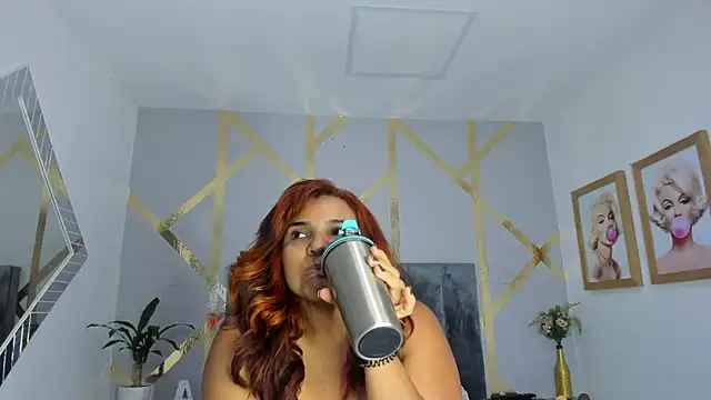 Snapshot of angelina_castroo chatting on 03.05.25 angelina castroo online show from 03.05.25