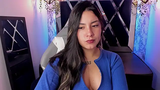 Lia 14  online show from 01.24.25