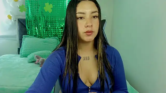 Lia 14  online show from 03.18.25