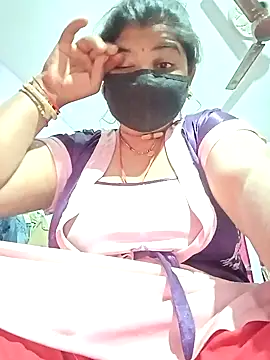 Hotmohni online show from 12.11.24