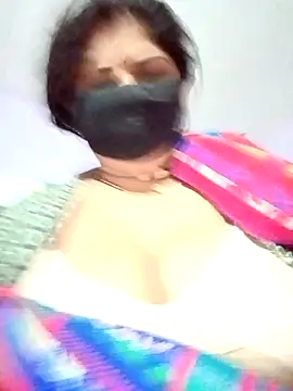 Hotmohni online show from 12.18.24