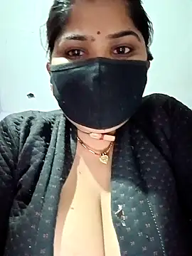 Hotmohni online show from 12.18.24