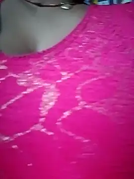 Hotmohni online show from 02.21.25