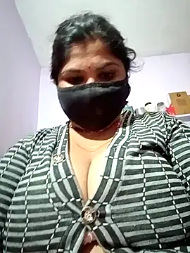 Hotmohni online show from 02.23.25