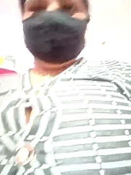 Hotmohni online show from 03.02.25