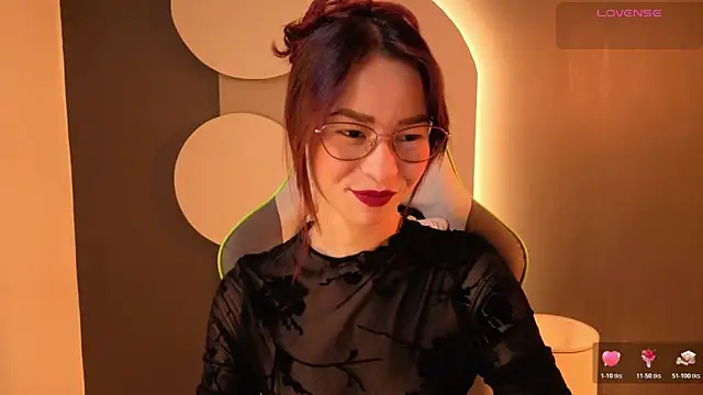 Snapshot of rosse_98_ chatting on 05.16.26 rosse 98 online show from 05.16.26
