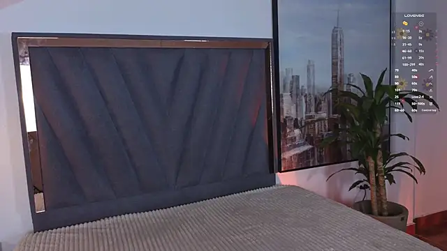 missatenea online show from 09.17.25