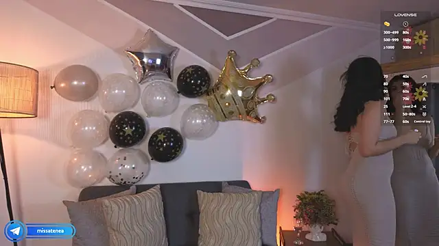 missatenea online show from 11.12.25