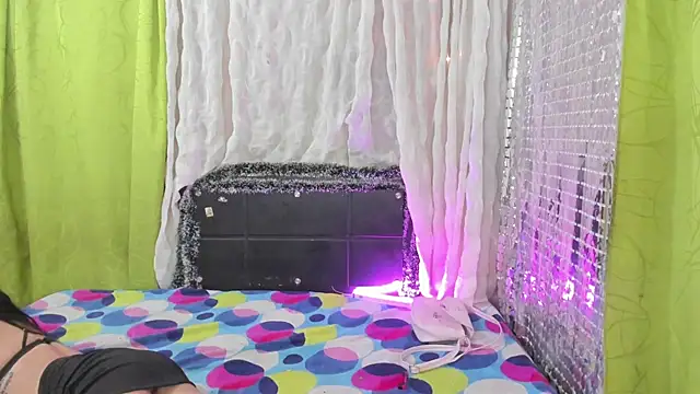 Megan Miles02 online show from 01.11.25