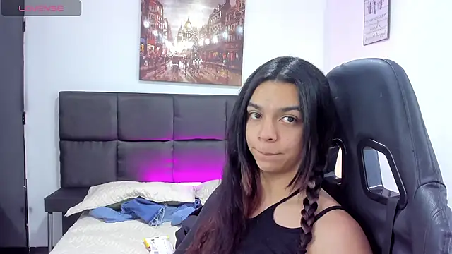 Megan Miles02 online show from 01.23.25