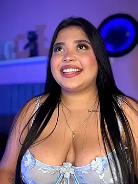 Snapshot of Emily_cooper20 chatting on 02.05.26 Emily cooper20 online show from 02.05.26