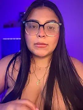 Snapshot of Emily_cooper20 chatting on 02.27.26 Emily cooper20 online show from 02.27.26