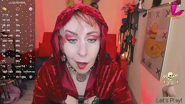 Snapshot of GinaMiracle chatting on 12.11.24 GinaMiracle online show from 12.11.24