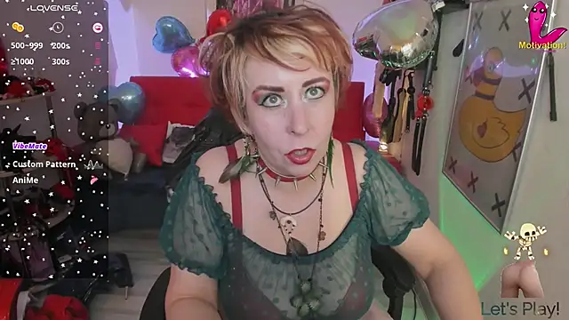 Snapshot of GinaMiracle chatting on 02.12.25 GinaMiracle online show from 02.12.25