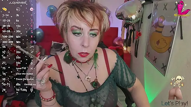 Snapshot of GinaMiracle chatting on 02.12.25 GinaMiracle online show from 02.12.25