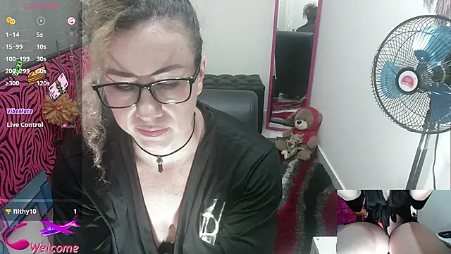 ViickySexy online show from 11.03.25