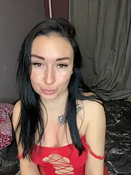 Snapshot of Roxana_Bell chatting on 12.11.24 Roxana Bell online show from 12.11.24