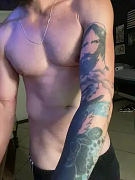 Snapshot of MachineDien chatting on 02.10.25 MachineDien online show from 02.10.25