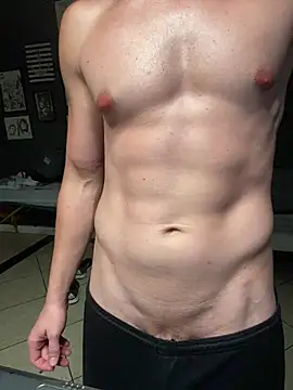 Snapshot of MachineDien chatting on 02.22.25 MachineDien online show from 02.22.25