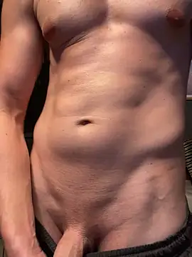 Snapshot of MachineDien chatting on 03.04.25 MachineDien online show from 03.04.25