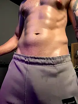 Snapshot of MachineDien chatting on 09.18.25 MachineDien online show from 09.18.25