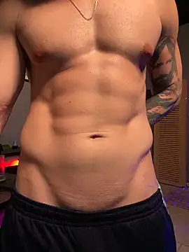 Snapshot of MachineDien chatting on 10.05.25 MachineDien online show from 10.05.25