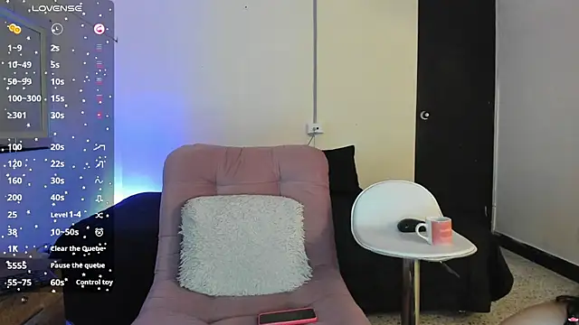 liily moore online show from 02.24.25