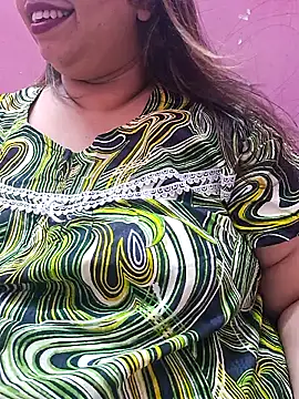 Snapshot of Ravina_patil1 chatting on 01.28.25 Ravina patil1 online show from 01.28.25