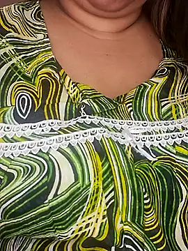 Snapshot of Ravina_patil1 chatting on 02.08.25 Ravina patil1 online show from 02.08.25