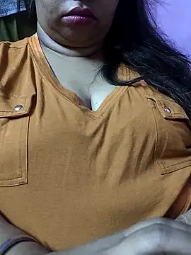 Snapshot of Ravina_patil1 chatting on 09.20.25 Ravina patil1 online show from 09.20.25