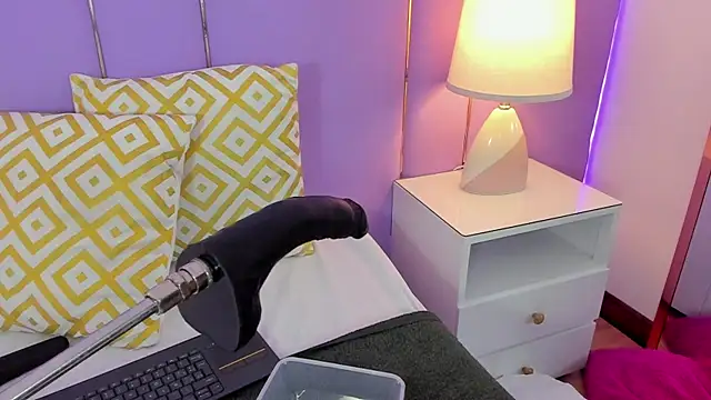 SophyRuiz  online show from 02.26.26