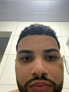 EuuupravcS2 online show from 11.19.25