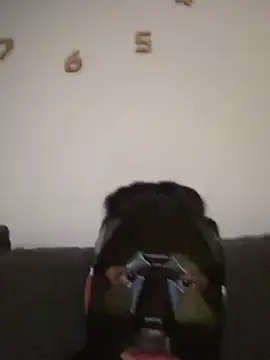 Snapshot of lazoglu0061 chatting on 02.14.25 lazoglu0061 online show from 02.14.25