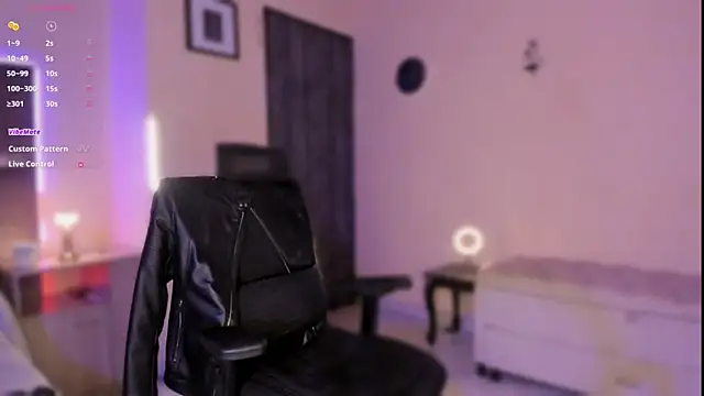 Jess Collen online show from 02.27.25