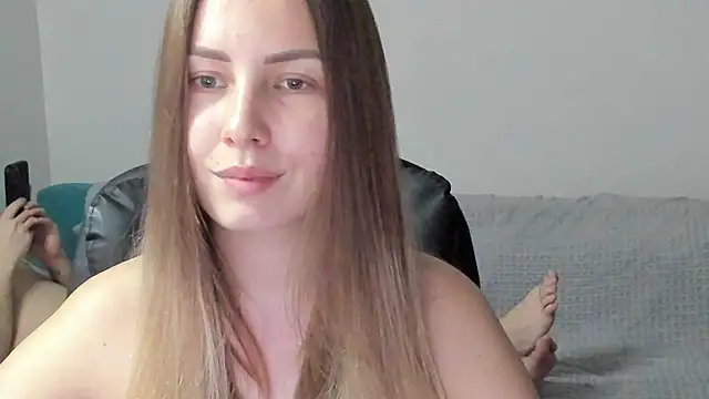 Snapshot of Mia_shy1 chatting on 01.12.26 Mia shy1 online show from 01.12.26