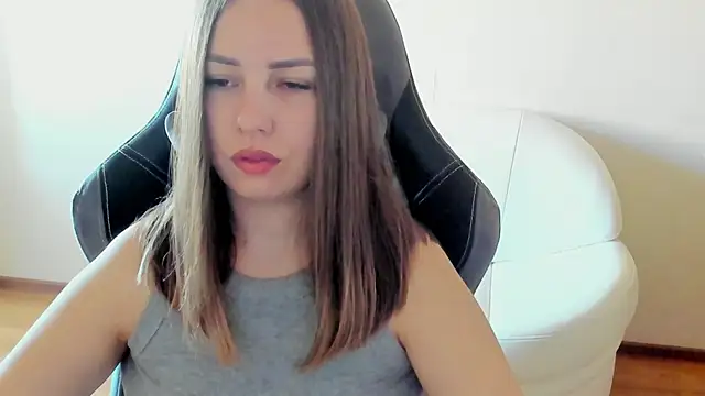 Mia shy1 online show from 05.18.26