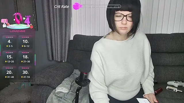 Snapshot of SquirtingIrishShannon chatting on 03.13.25 SquirtingIrishShannon online show from 03.13.25