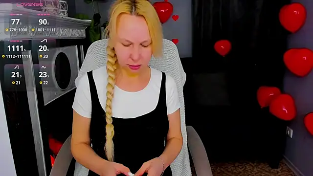 Anny Jey  online show from 02.15.25