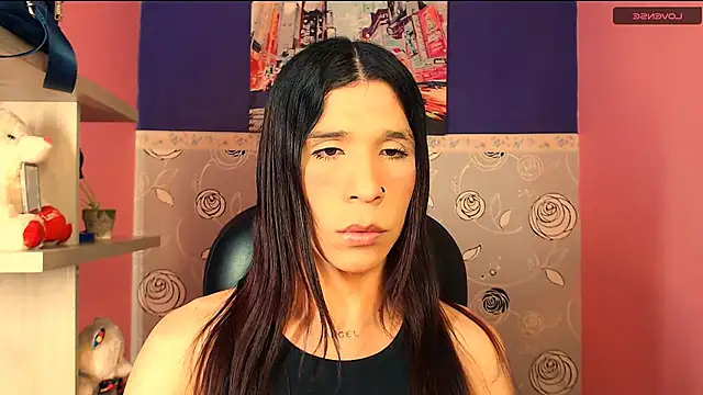 Snapshot of SaraSofia44 chatting on 03.11.25 SaraSofia44 online show from 03.11.25